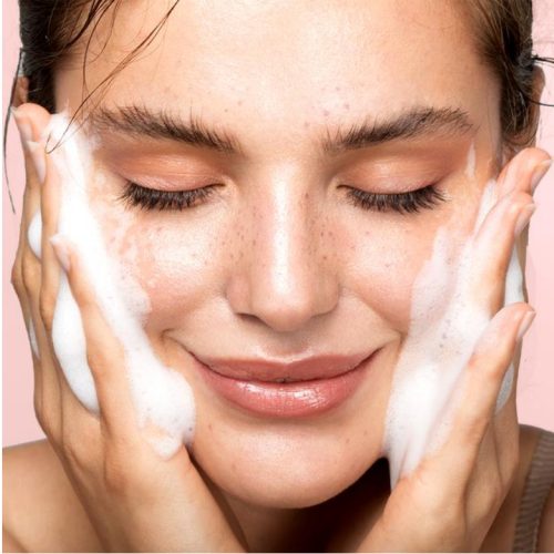 Dermatologists’ Recommended Daily Routine for Skincare